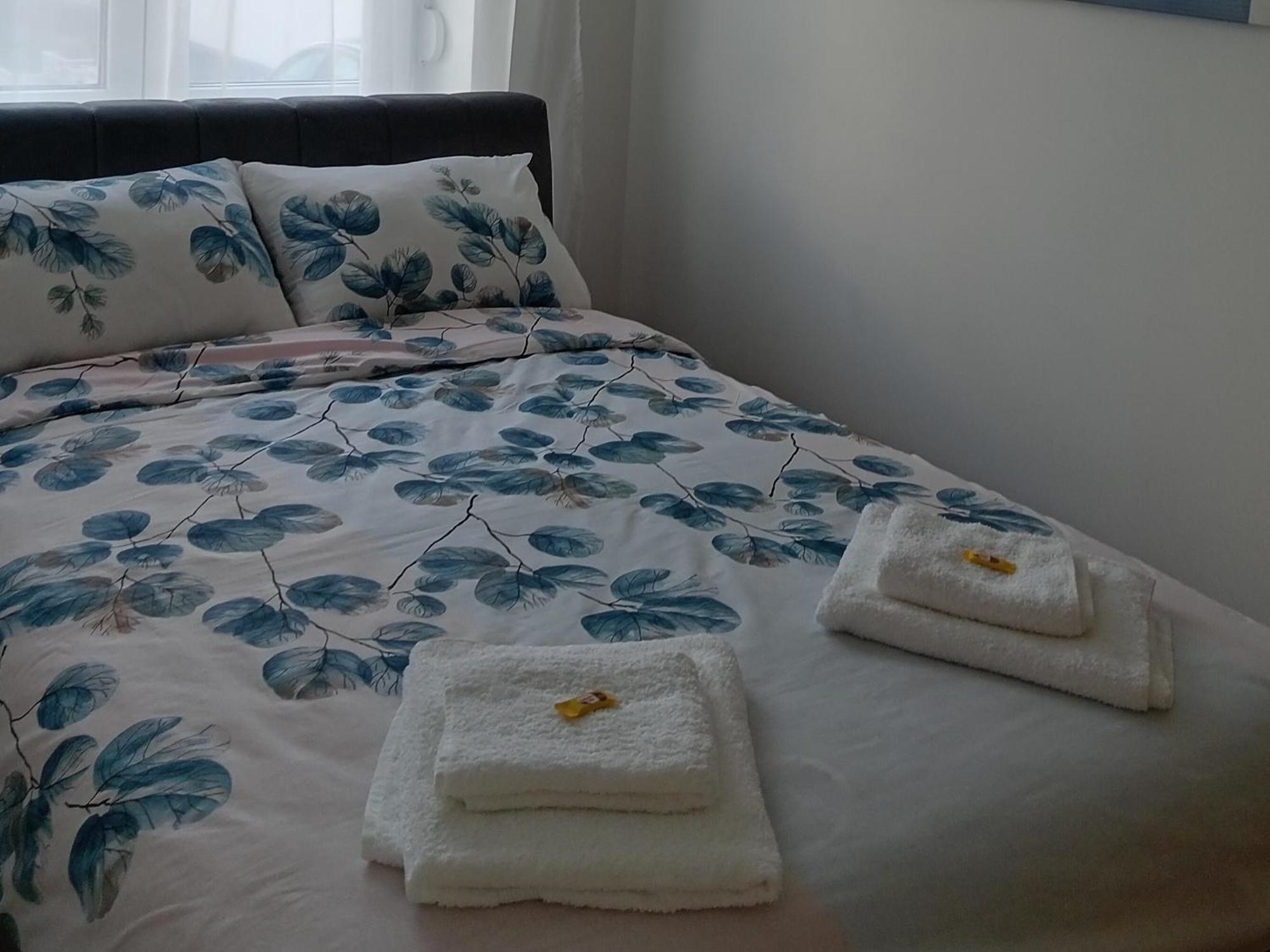 Tera Apartment Zemun Belgrado Buitenkant foto